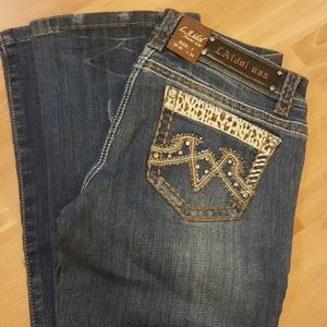 NwT LA Idol bootcut jeans size 7